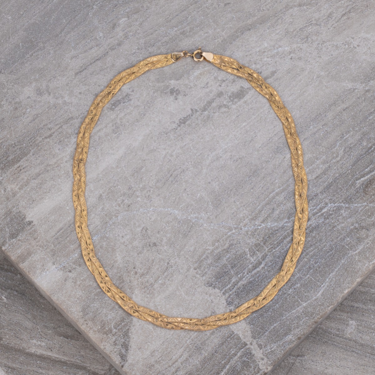 Product Image for 9ct Yellow Gold  Textured Twist Chain - 7mm - 16"
