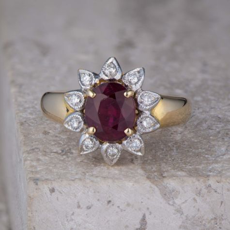 18ct Yellow Gold Ruby and Diamond Cluster Ring, Daisy Design, Size L, 6.5g