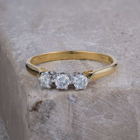 18ct Yellow & White Gold Pre-Owned 0.30ct Diamond Trilogy Ring – Size O