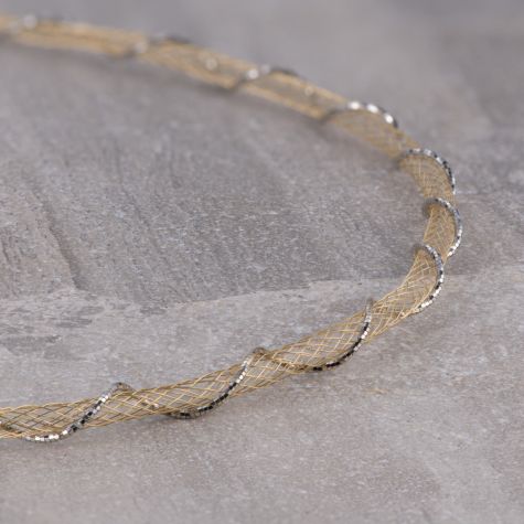 Pre-Owned 18ct Yellow & White Gold Mesh Twist Necklace – 18" Ladies’ Gold Necklace