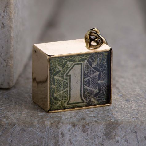Vintage “Break in Case of Emergency” £1 Note Charm – 9ct Gold (1973)