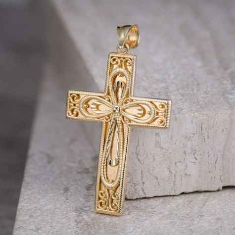 Preowned 14ct Yellow Gold Cross Pendant – Serenity Prayer Engraved – 46mm