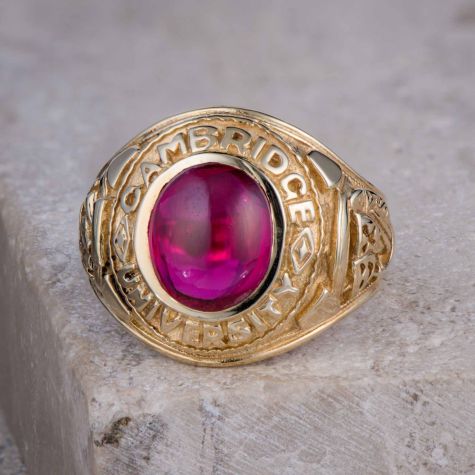 9ct Yellow Gold Graduation Ring - Red Stone - Mens Large Heavy Signet Style - Size V