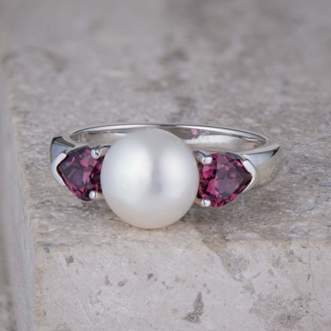 9ct White Gold Pearl & Pink Tourmaline Trilogy Ring, Statement Cocktail Ring, 10mm Head, Size N, 5gr