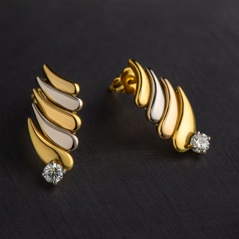 18ct Two-Tone Gold Pleated 0.50ct Diamond Earrings – Bold, Sculptural & Secure 