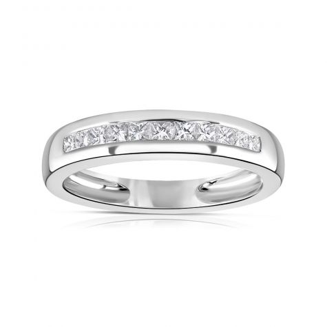 Platinum 0.25ct Diamond Half Eternity Ring 