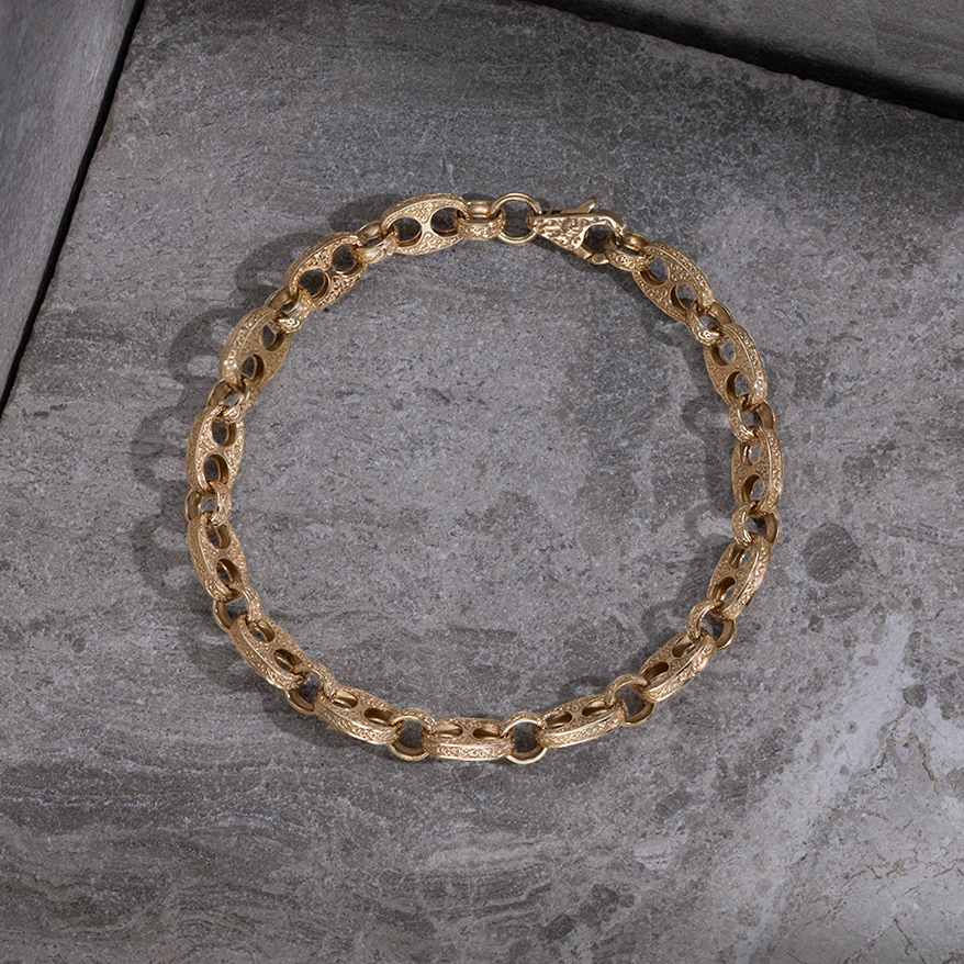 Product Image for 9ct Yellow Gold Ornate Patterned Mariner / Belcher Link Bracelet - 8mm - 8"- Ladies