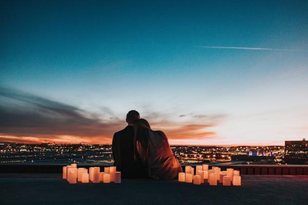 Why Is Christmas The Best Time To Get Engaged?