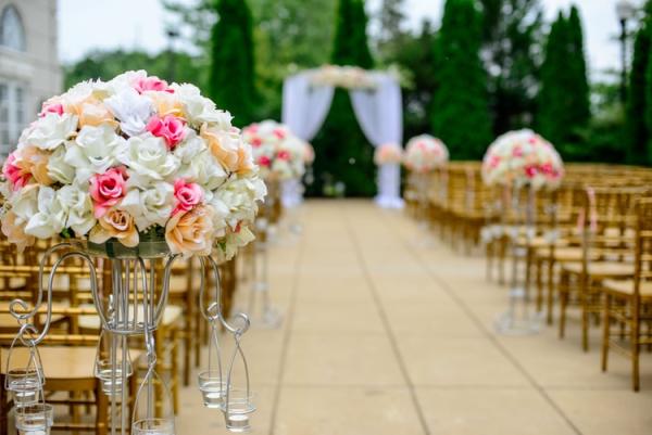 The Ultimate 12 Month Wedding Planning Timeline