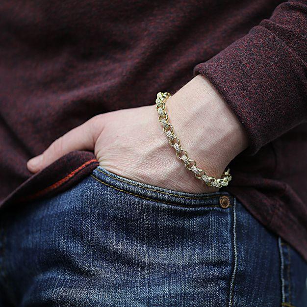 A Guide to Men’s Gold Bracelets