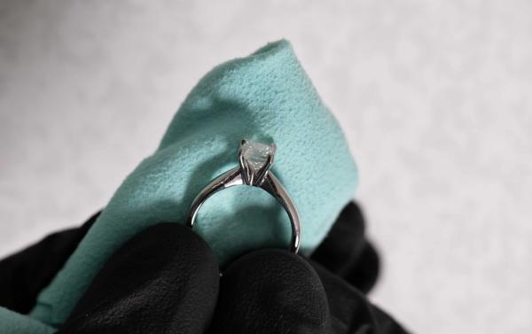 Spring Cleaning Hacks To Keep Your Jewellery Sparkling