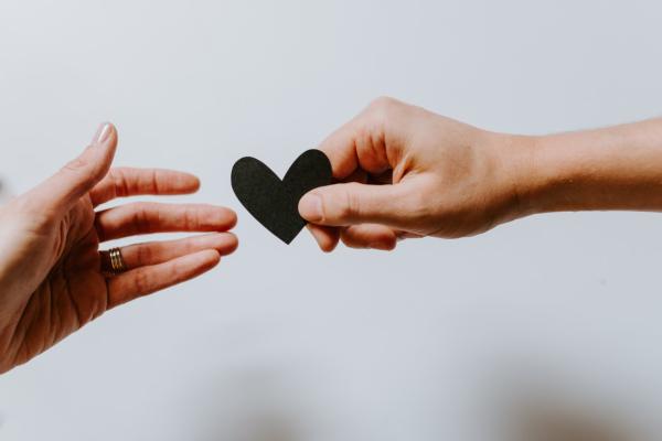 7 Substitutes for a Traditional Engagement Ring
