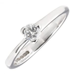 Pre-Owned 18ct White Gold 0.25ct Diamond Unique Engagement Ring
